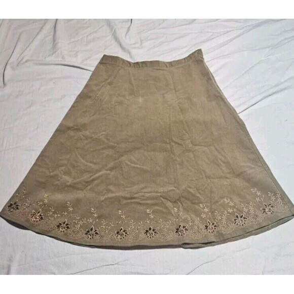 American Vintage Dresses & Skirts - Kool Jeans Skirt Women's L Tan Corduroy Skirt Embroidered Floral Cottagecore Y2k